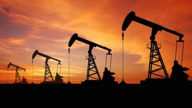 L'Arabie saoudite et la Russie baissent leur production de barils de pétrole